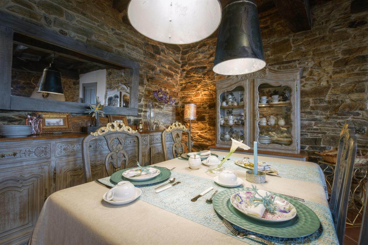 Complejo Rural Lar De Vies Guest House A Pontenova Luaran gambar
